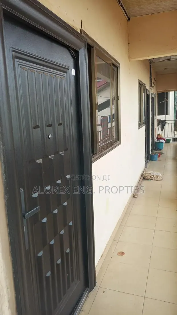 1bdrm Apartment in Chamber Self, Adenta for rent · Photo 1
