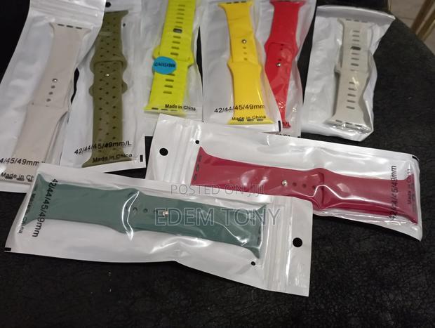 Apple Watch 42/44/45/49 Mm Silicone Watch Straps · Photo 5