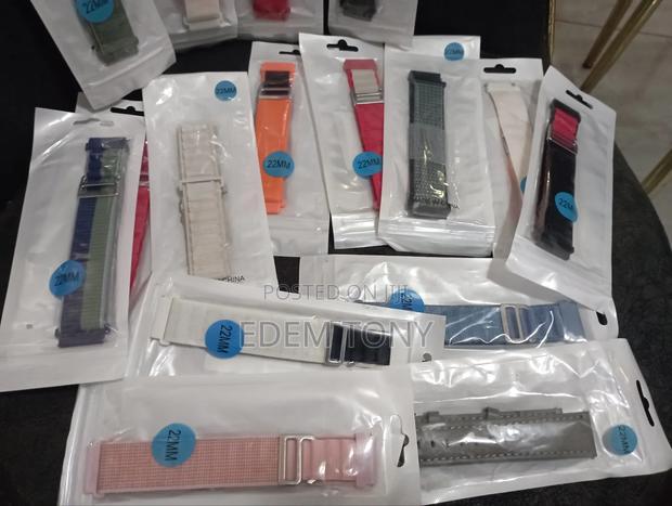 22"/21" Inch Nylon Smart Watch Straps Available · Photo 4