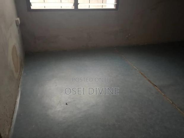 1bdrm House in Keep Fit, Dansoman for rent · Photo 2
