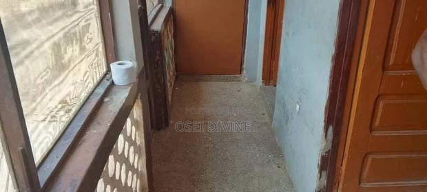 1bdrm House in Keep Fit, Dansoman for rent · Photo 3