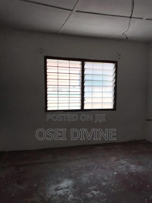 1bdrm House in Keep Fit, Dansoman for rent · Photo 4