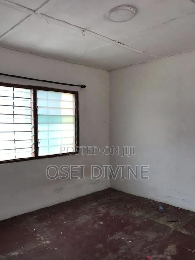 1bdrm House in Keep Fit, Dansoman for rent · Photo 5