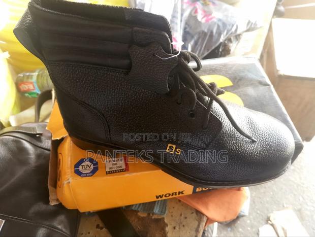 Pure Leather Super Safety Boot · Photo 5