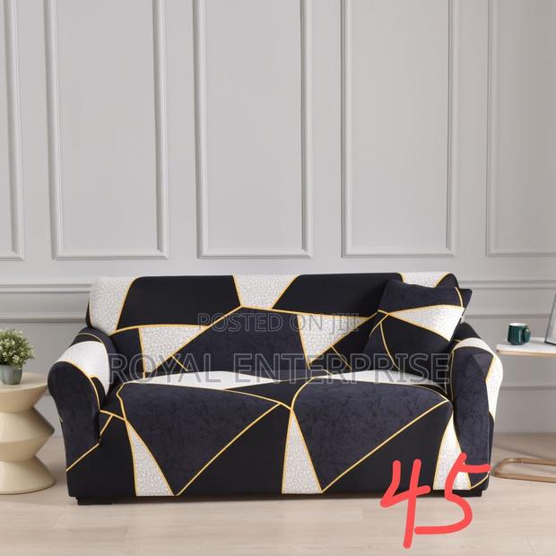 Sofa Savers; Elastic Covers for a Fresh Look · Photo 1