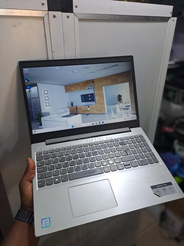 Laptop Lenovo IdeaPad L340 8GB Intel Core i5 SSD 256GB · Photo 1