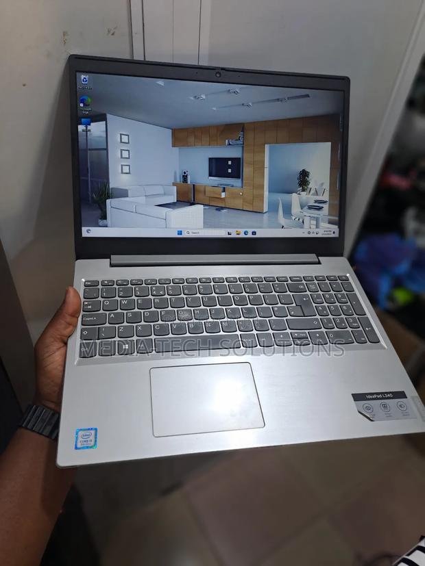 Laptop Lenovo IdeaPad L340 8GB Intel Core i5 SSD 256GB · Photo 2