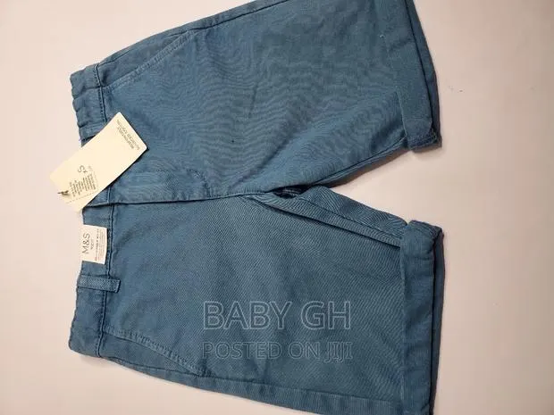 Marks Spencer Boys Shorts · Photo 1