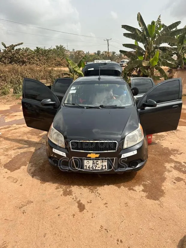 Chevrolet Aveo 1.4 Hatchback 3dr 2009 Black · Photo 1