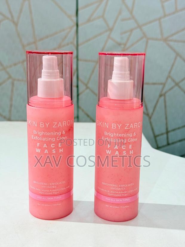 Skin by Zaron Brightening Exfoliating Glow Face Wash · Photo 1