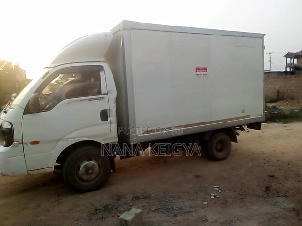 10 Footer Truck for Rentals · Photo 1