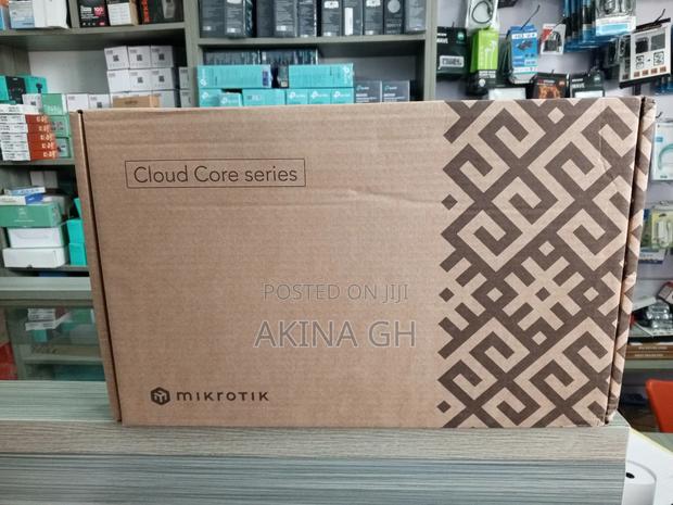 Mikrotik Cloud Core Router Ccr2004-16g-2s+ (Ccr2004-16g-2s+) · Photo 1