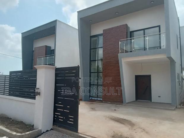 3bdrm Townhouse/Terrace In East Airport, Spintex For Sale · Photo 2
