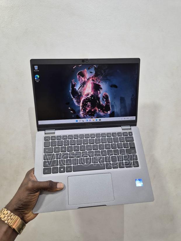 Laptop Dell Latitude 5320 32GB Intel Core I7 SSD 512GB · Photo 2