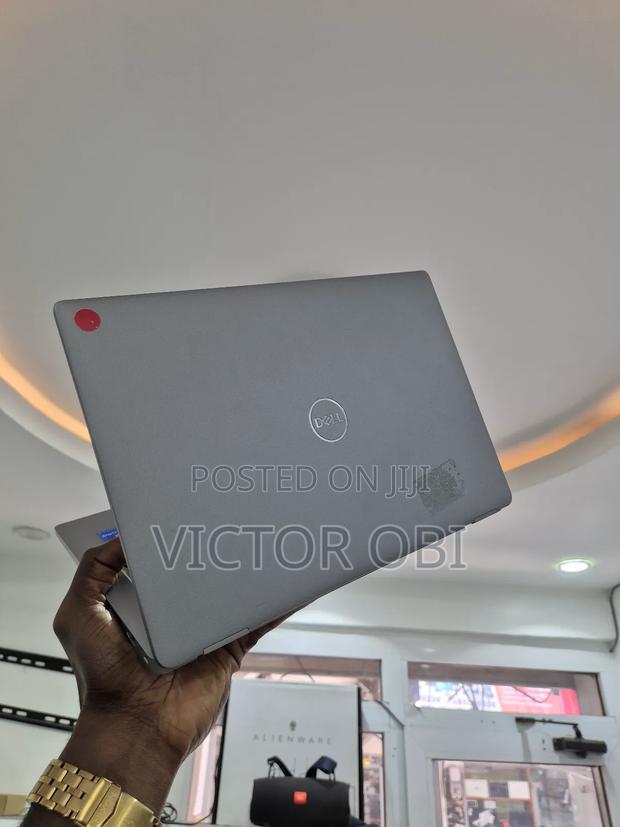 Laptop Dell Latitude 5320 32GB Intel Core I7 SSD 512GB · Photo 3