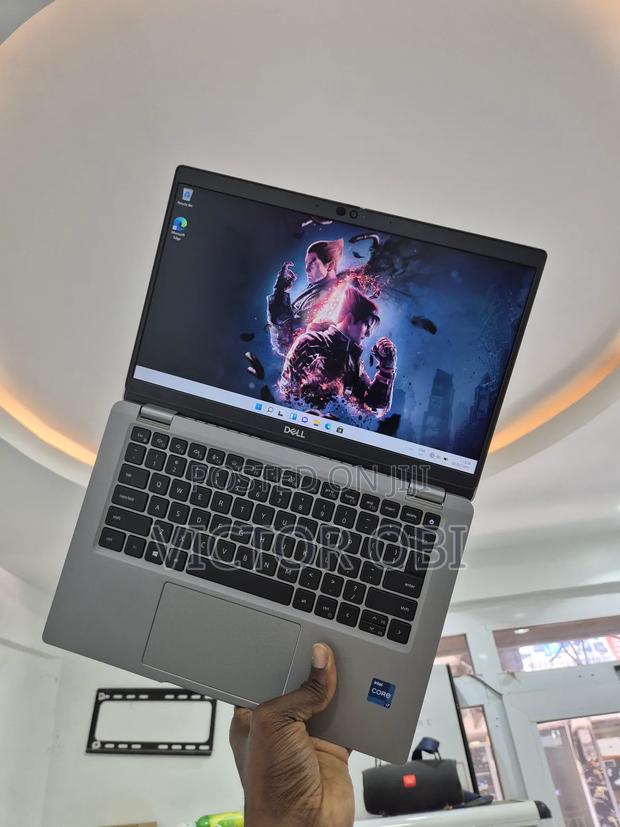 Laptop Dell Latitude 5320 32GB Intel Core I7 SSD 512GB · Photo 7