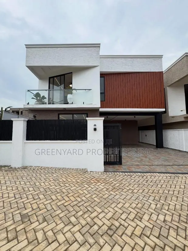 3bdrm House in Oyarifa for sale · Photo 1