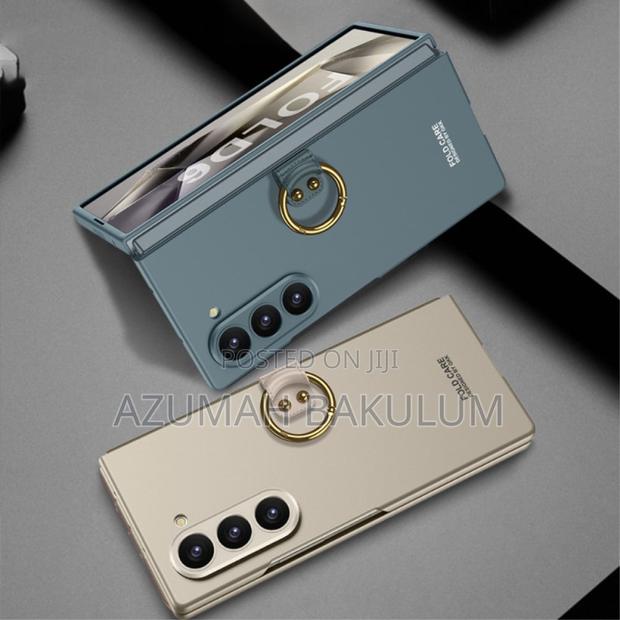 Samsung Galaxy Z Fold 6 Ultra Thin Support Ring Case · Photo 4