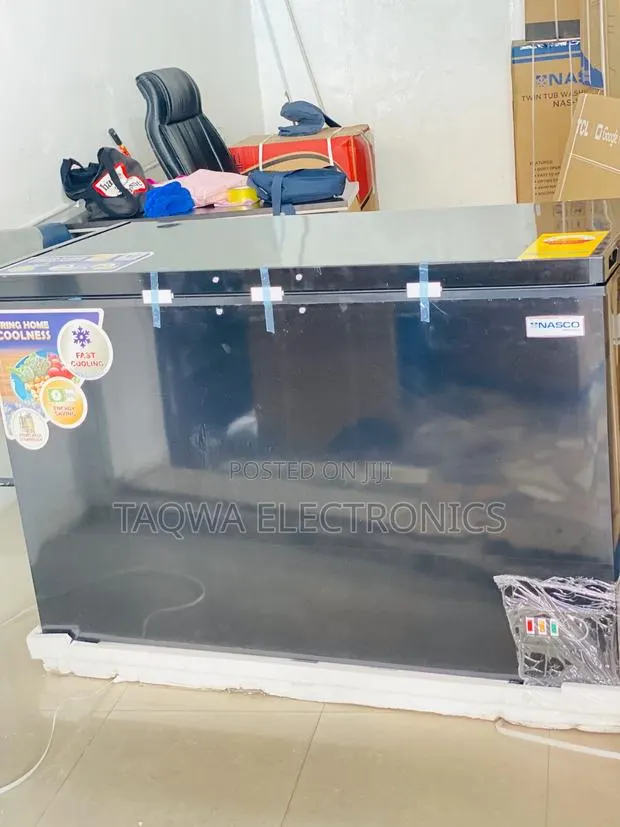 Black Color Nasco 400l Chest Freezer · Photo 1