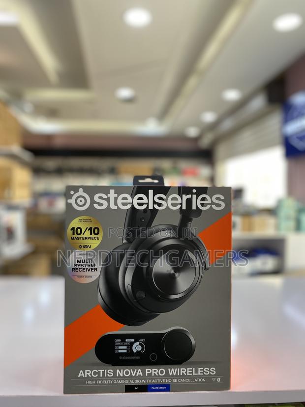 Steelseries Arctis Nova Pro Wireless System Gaming Headset · Photo 1