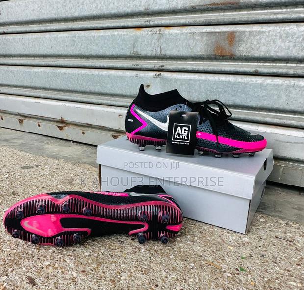 Nike Football Boot · Photo 4