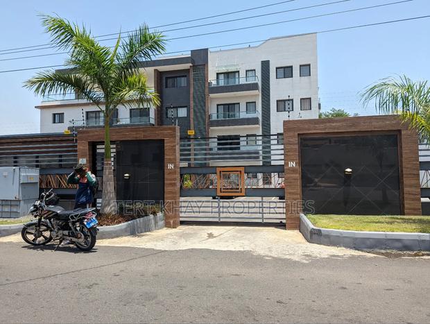 Furnished 2 Bedroom Apartment in Cantonment for Short Stay · Photo 1