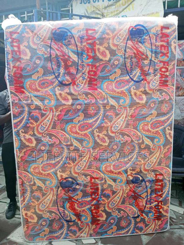Double Size 12 Inches Mattress/ Latex Foam · Photo 1