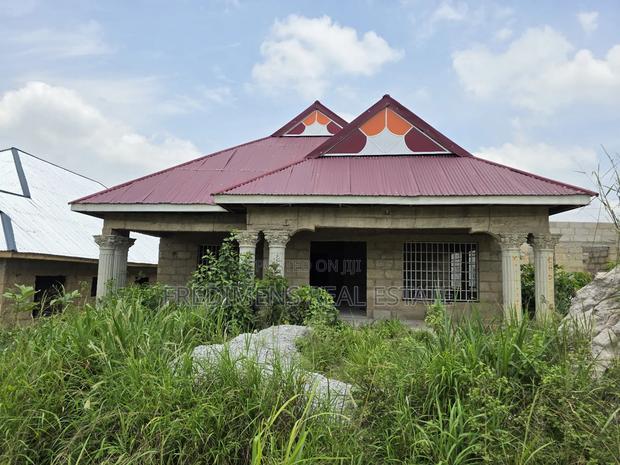 4bdrm House in Fredimens Real, Kumasi Metropolitan for sale · Photo 1