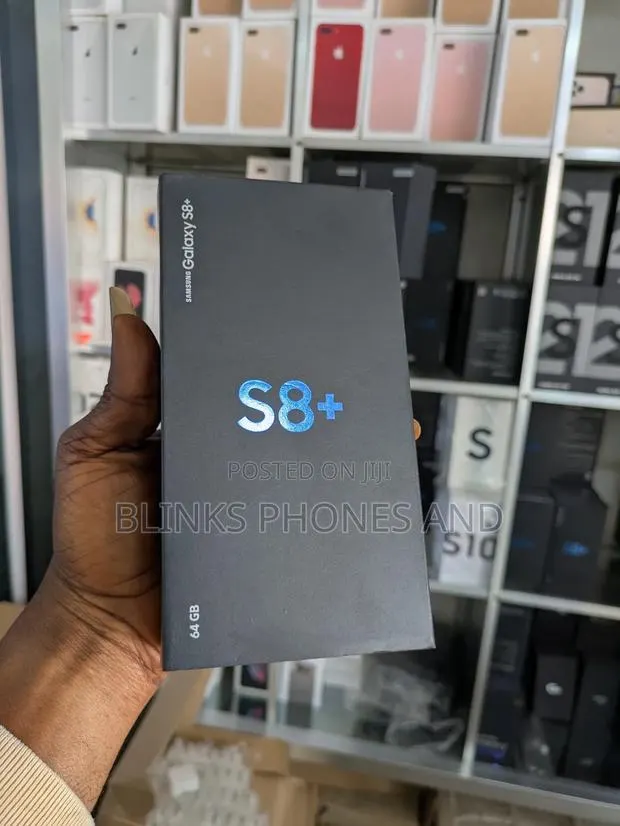 New Samsung Galaxy S8 Plus 64 GB Black · Photo 1