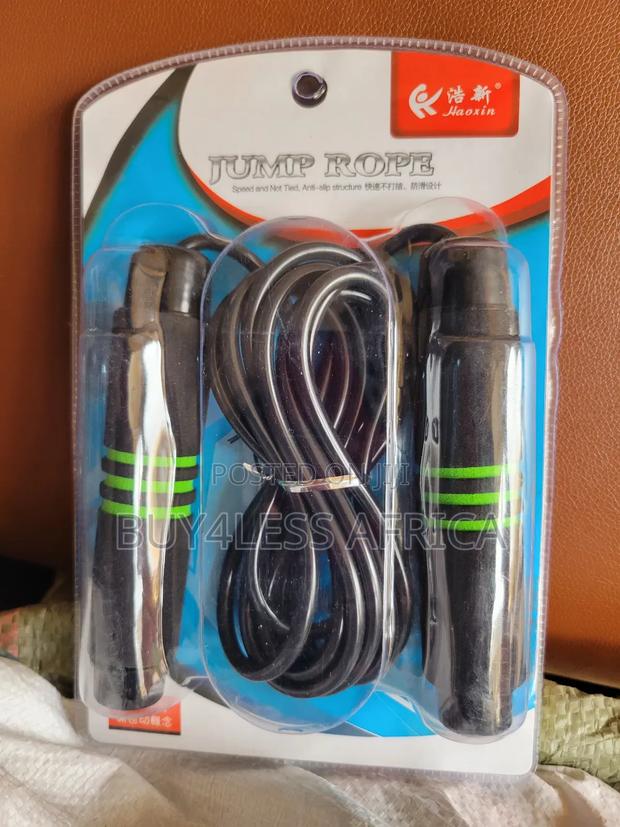 Quality Anti-Slip Skipping Rope · Photo 2