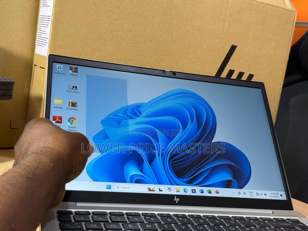 New Laptop HP EliteBook 840 G7 16GB Intel Core I5 SSD 256GB · Photo 4