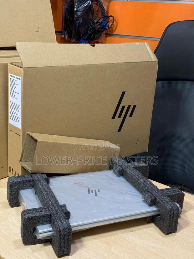 New Laptop HP EliteBook 840 G7 16GB Intel Core I5 SSD 256GB · Photo 5