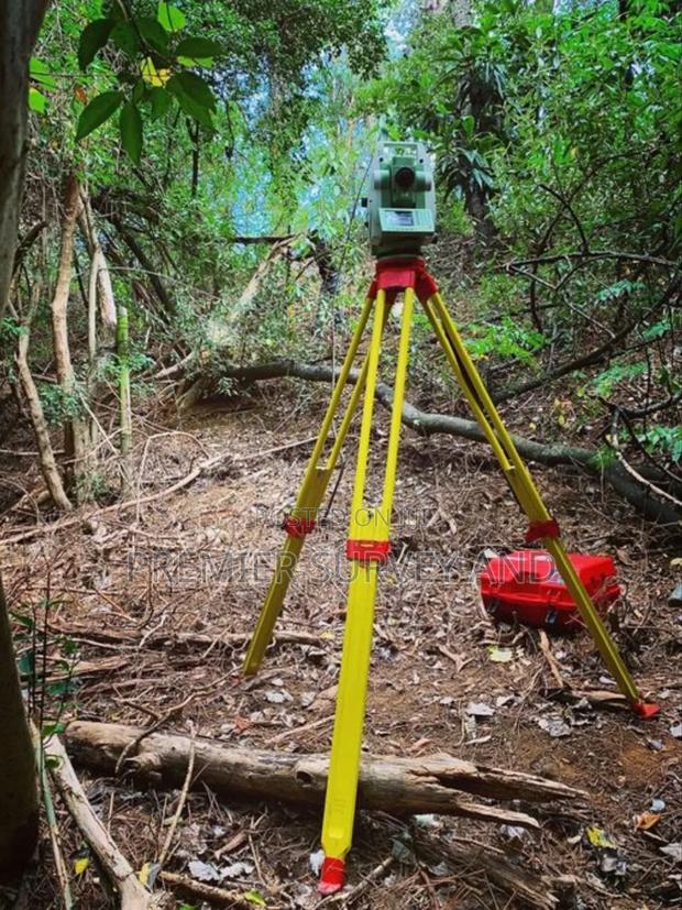 Accurate Reliable Survey Service · Photo 2