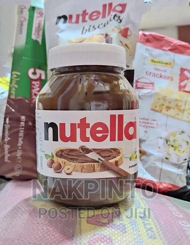Nutella Hazelnut Chocolate Spread 900g · Photo 1