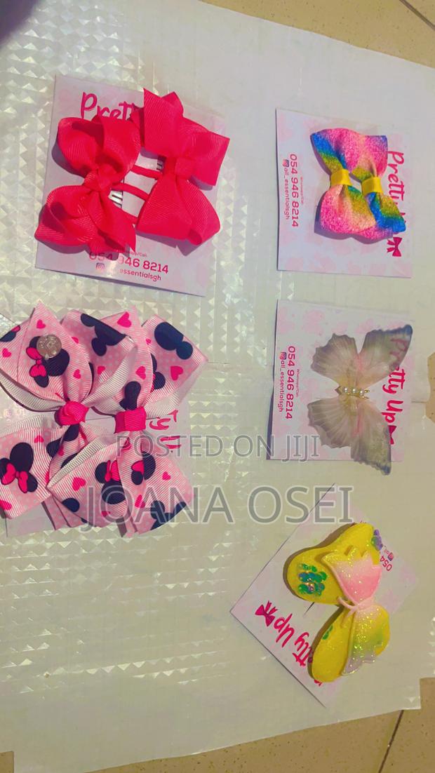 Beautiful Ribbons and Hair Bands · Photo 2