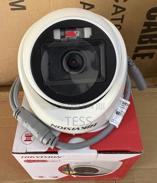 Hikvision /8mp Camera Full Color+Audio Ds-2ce76u0t-LPF · Photo 2