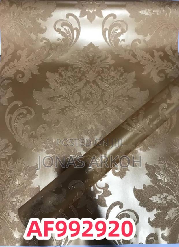 Stunning Wallpapers: Redefine Your Space With Beauty · Photo 2