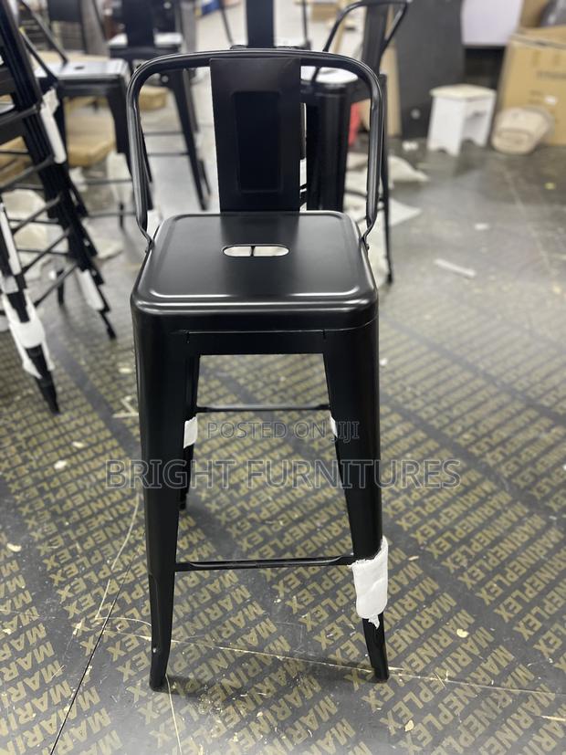 Quality Metal Bar Chairs for a Cool Price · Photo 1