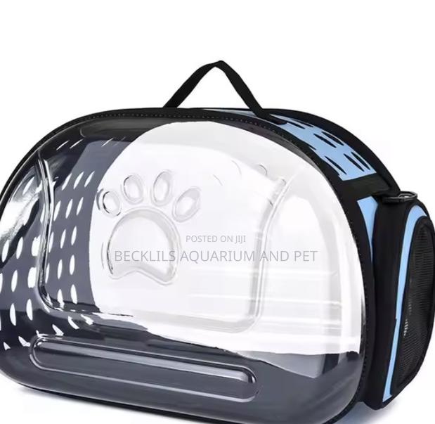Luxury Transparent Dog Cat Carrier · Photo 1