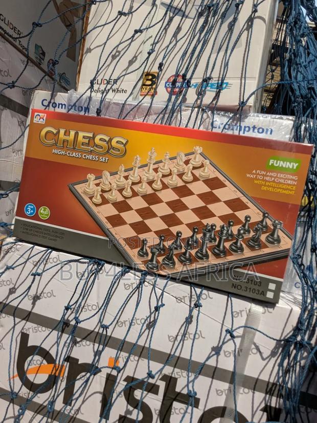 Classic Chess Game · Photo 2