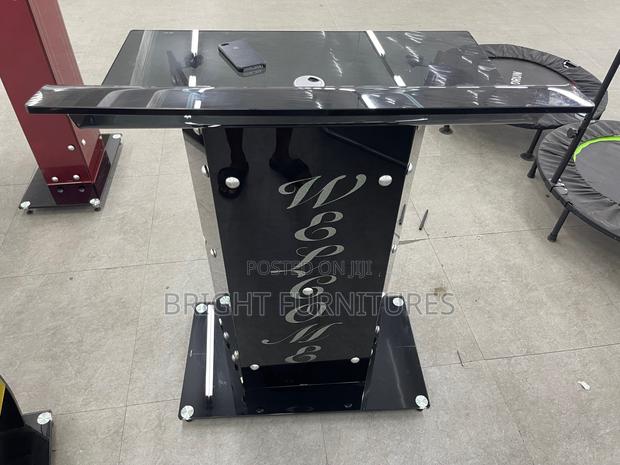 Glass Pulpit Available in Sizes for a Good Price · Photo 3