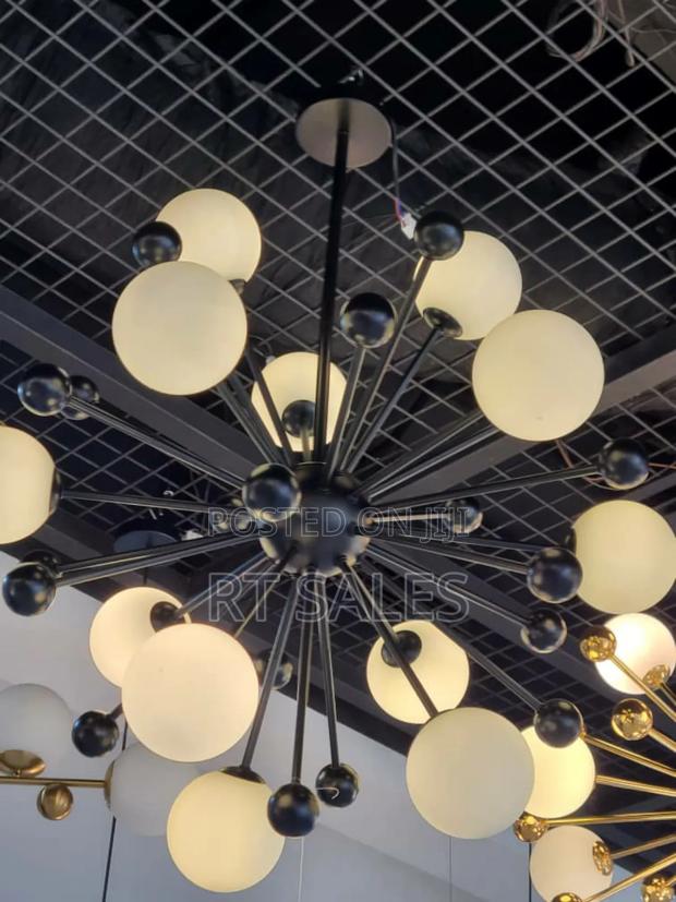 G9 Chandelier Ceiling Light · Photo 4