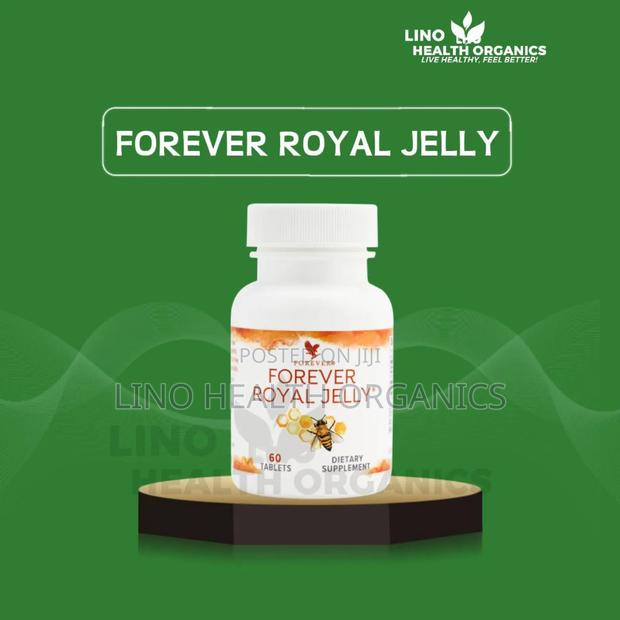 Forever Royal Jelly | All Natural · Photo 1
