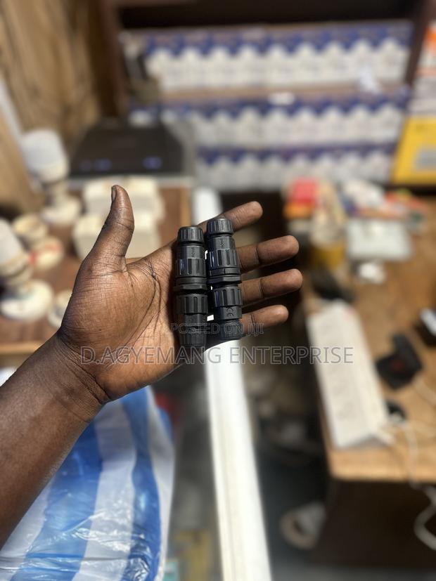 Waterproof Couplers · Photo 3