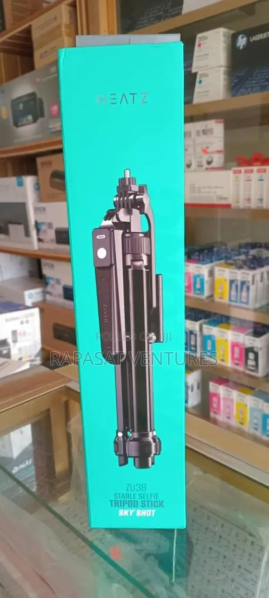 Heatz Zu38 Stable Selfie Tripod Stick · Photo 1