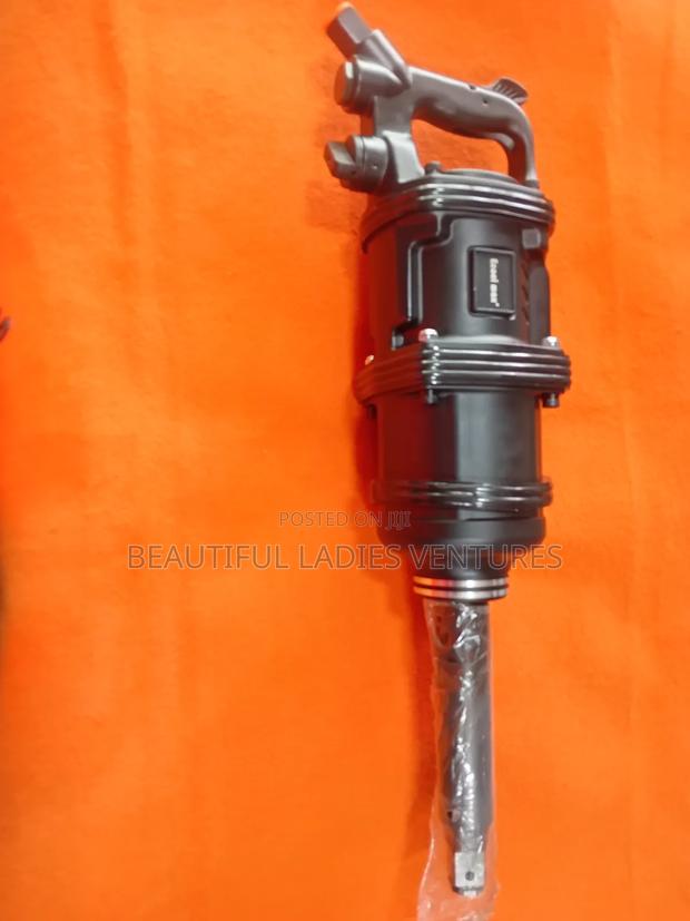 Exoolmax Air Impact Wrench · Photo 1