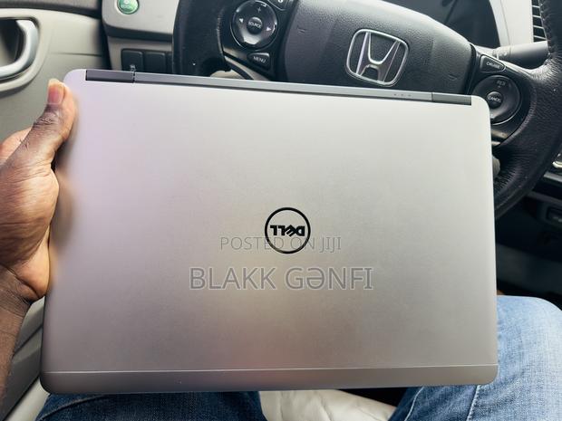 Laptop Dell Latitude 14 E7470 8GB Intel Core i5 SSD 128GB · Photo 4