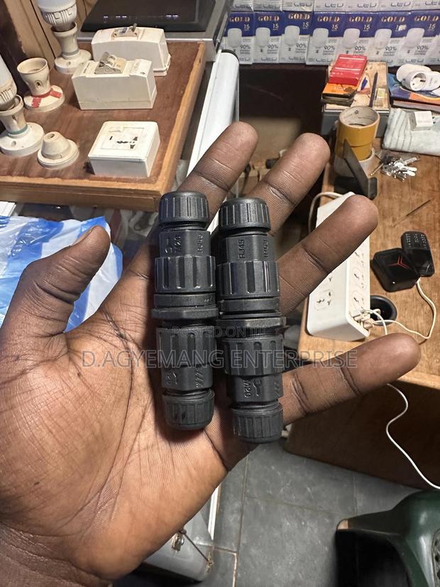 Waterproof Couplers · Photo 2