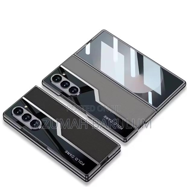 Galaxy Z Fold 6 Electroplated Plain Leather Case · Photo 8