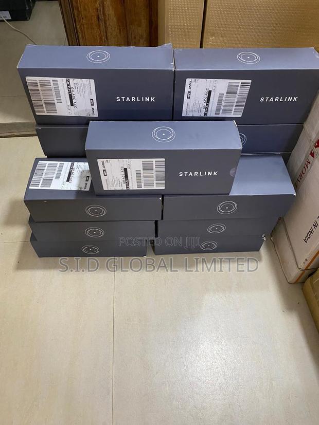 Starlink Gen3 Router Stay Connected Anywhere · Photo 1